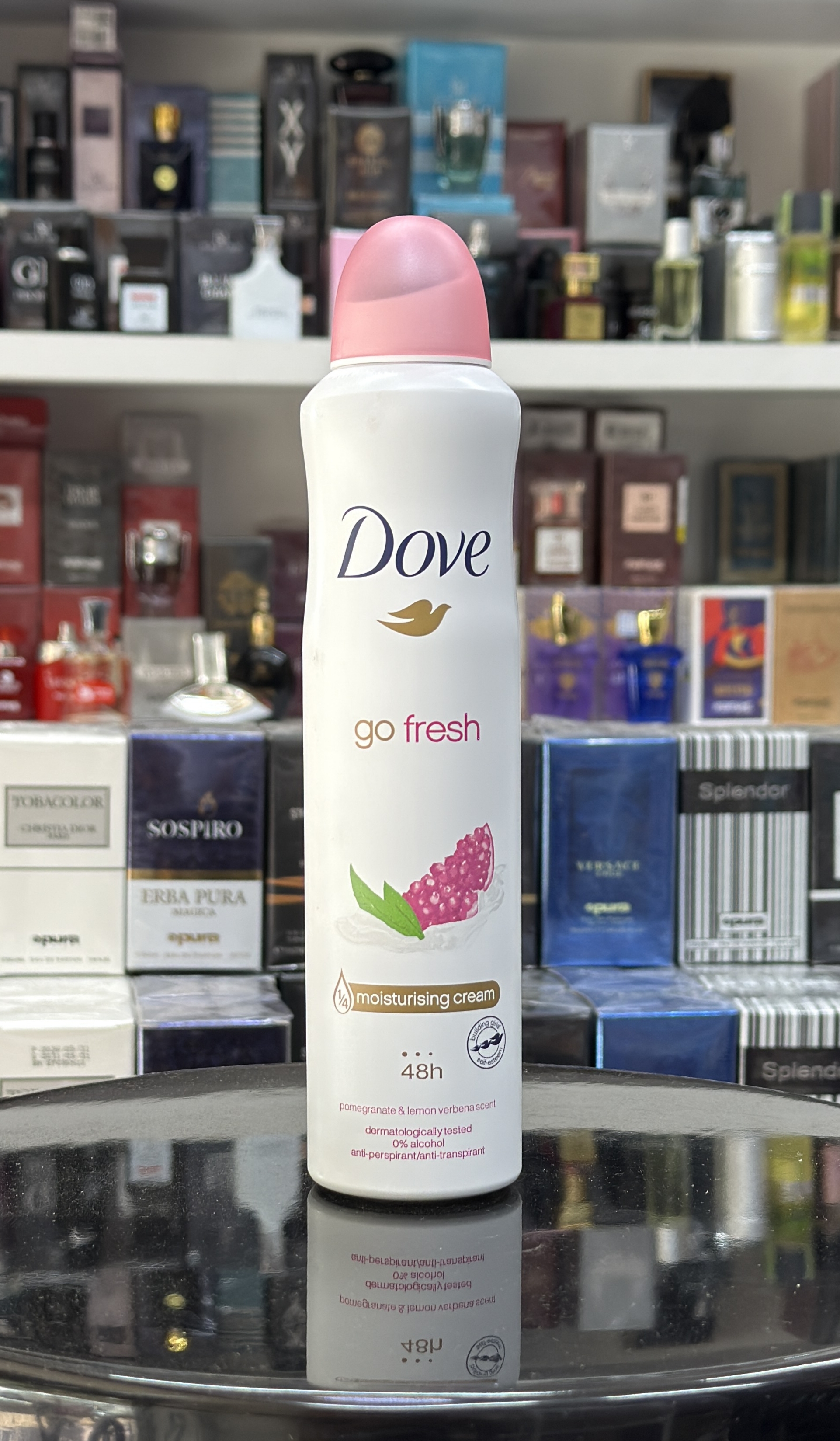 اسپری ضد تعریق داوو dove مدل go fresh  رایحه انار و به لیمو حجم 250 میل 48 ساعته داو