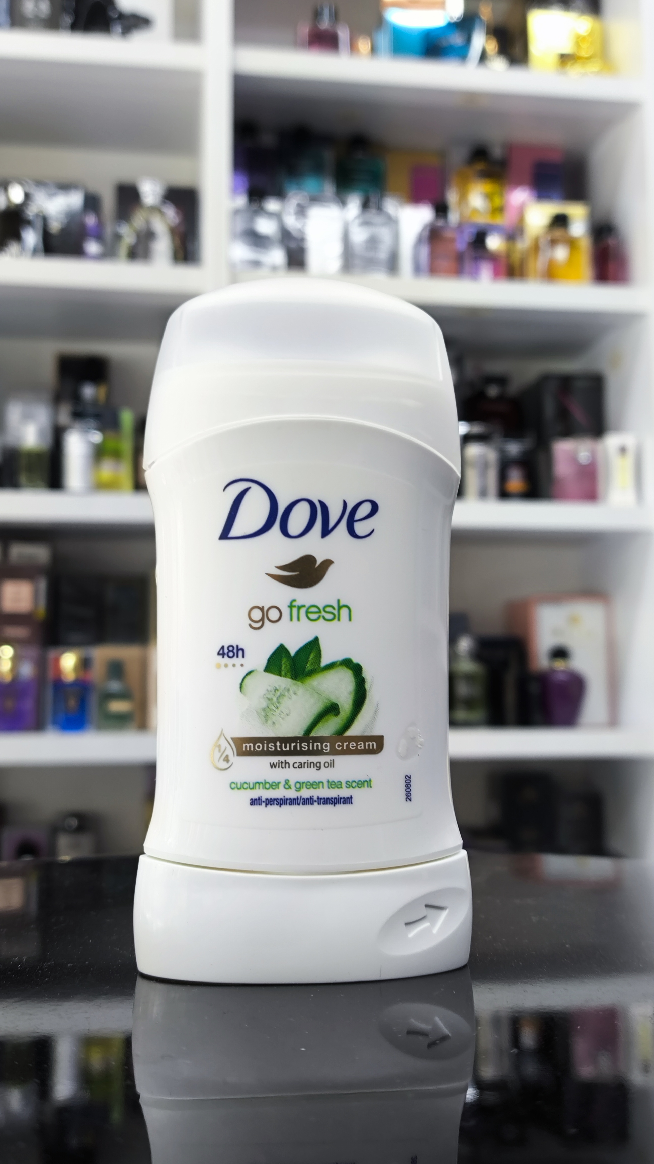 مام صابونی ضد تعریق داوو Dove مدل go fresh رایحه نعناع و خیار حجم 40 میلی لیتر 48 ساعته ایتالیا داو
