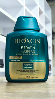 شامپو مو کراتین و آرگان بیوکسین BIOXCIN مناسب موهای شکننده و آسیب دیده حجم 300 میلی لیتر