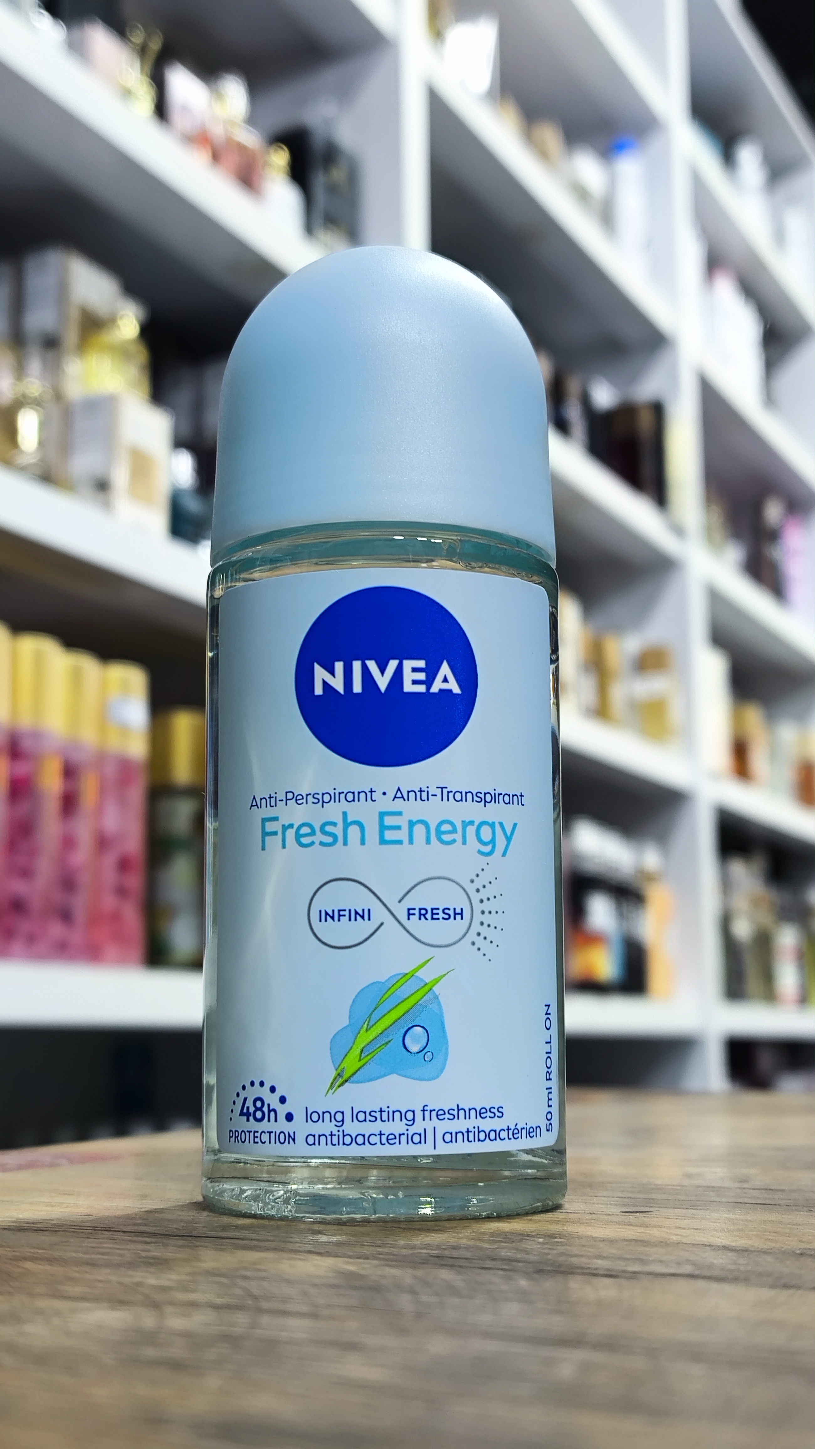 مام رول ضد تعریق 48 ساعته نیوآ NIVEA مدل FRESH ENERGY حجم 50 میلی لیتر